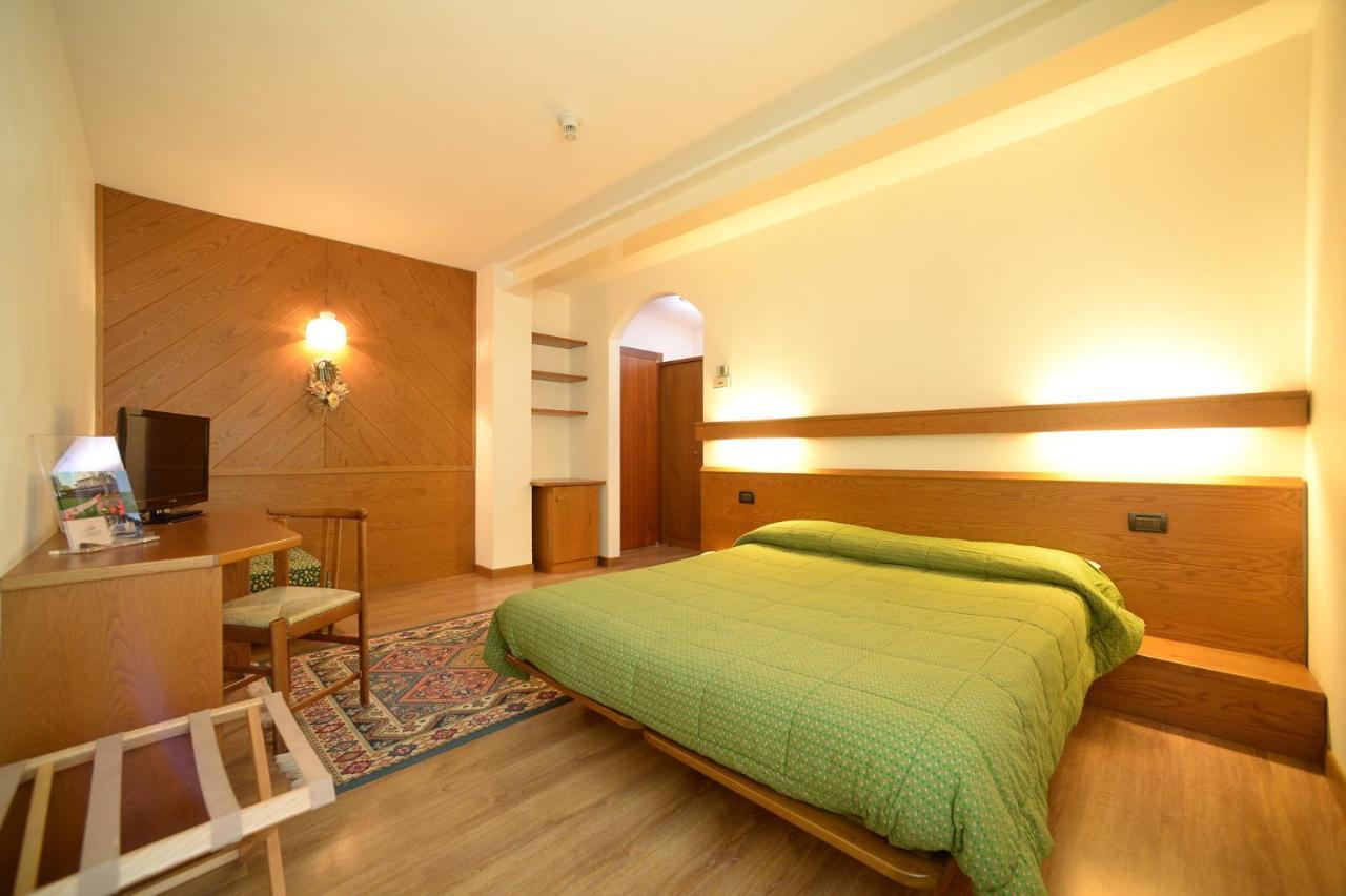 Hotel Compet Левико-Терме Экстерьер фото