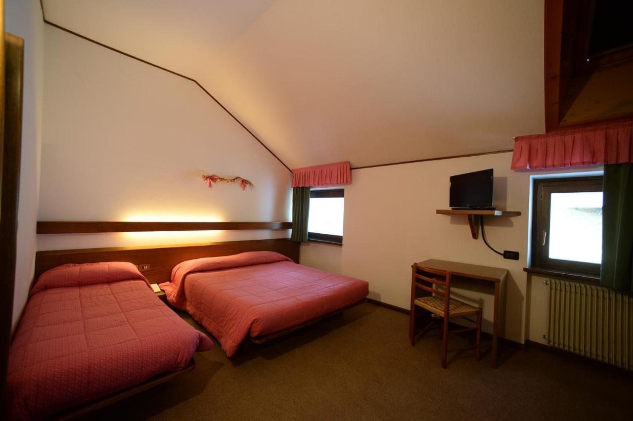 Hotel Compet Левико-Терме Экстерьер фото