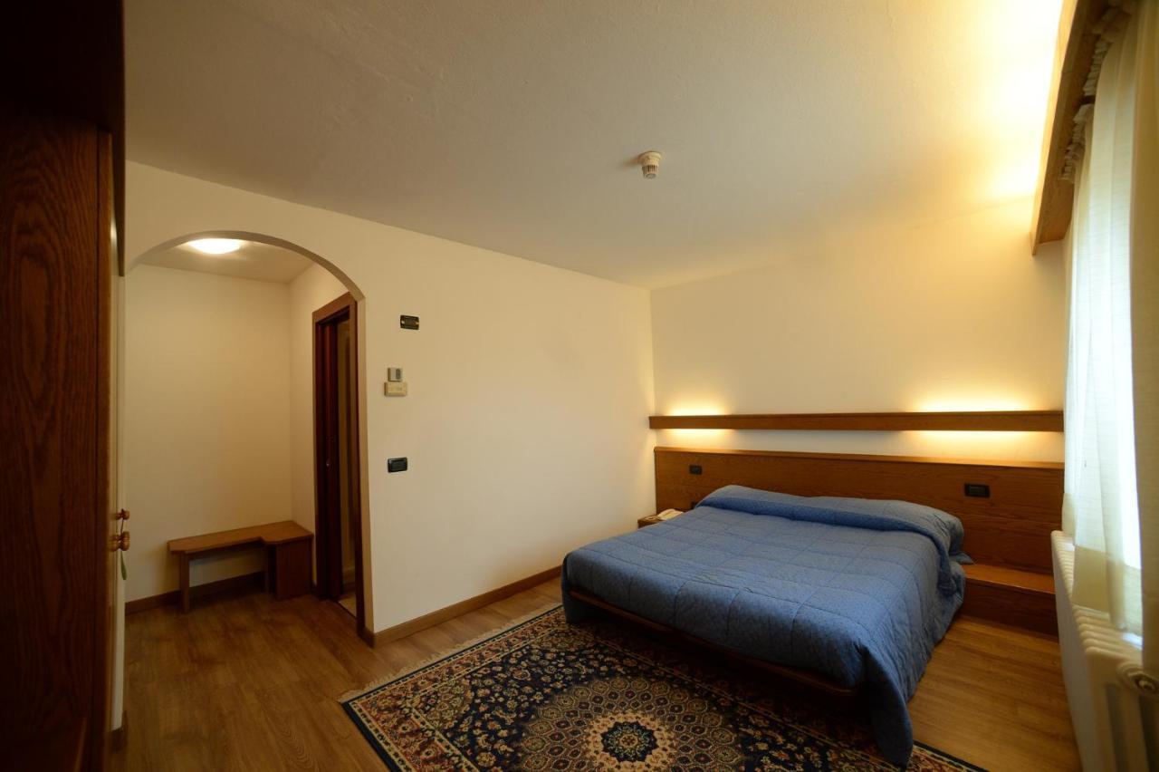 Hotel Compet Левико-Терме Экстерьер фото