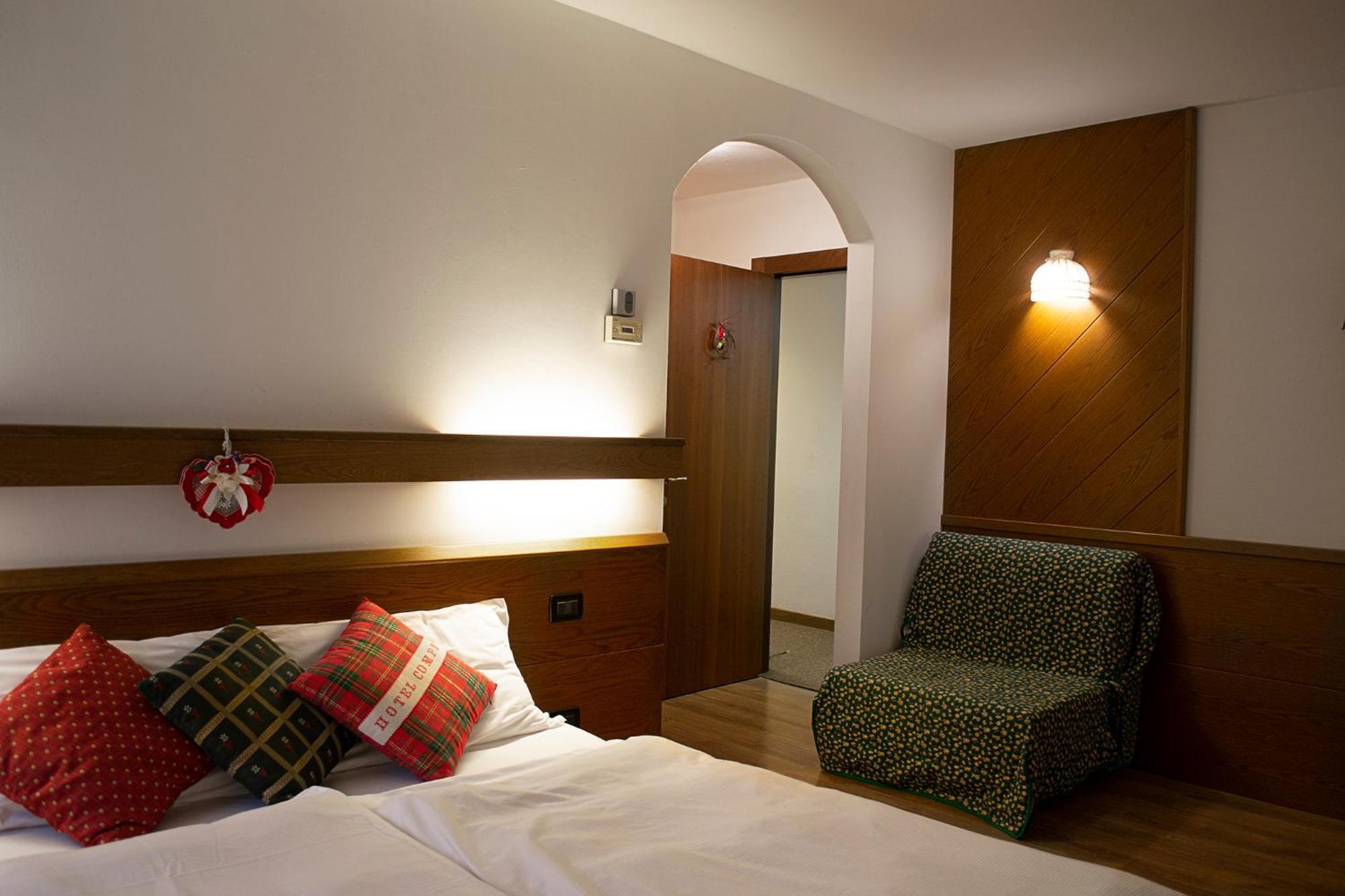 Hotel Compet Левико-Терме Экстерьер фото